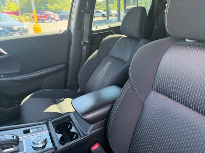 2022 Mitsubishi Outlander ES