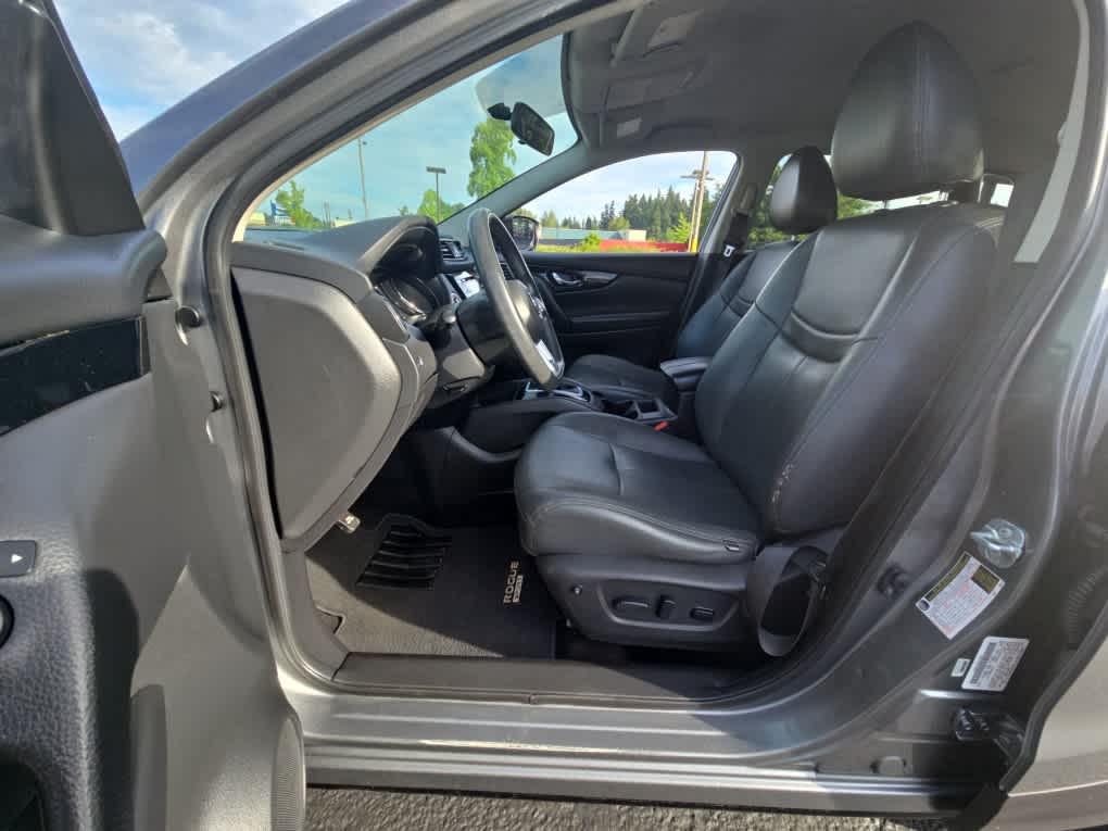 2017 Nissan Rogue Sport SV
