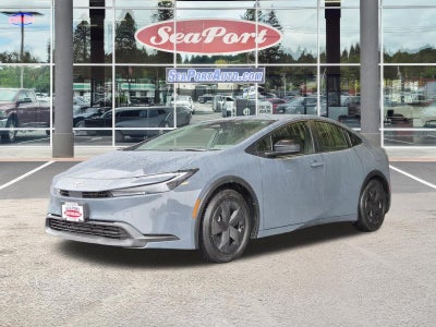 2025 Toyota Prius LE
