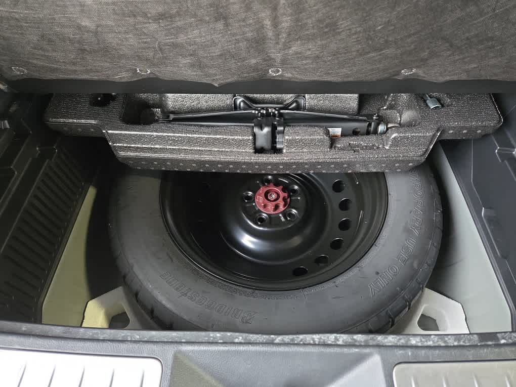 2024 Toyota Venza XLE