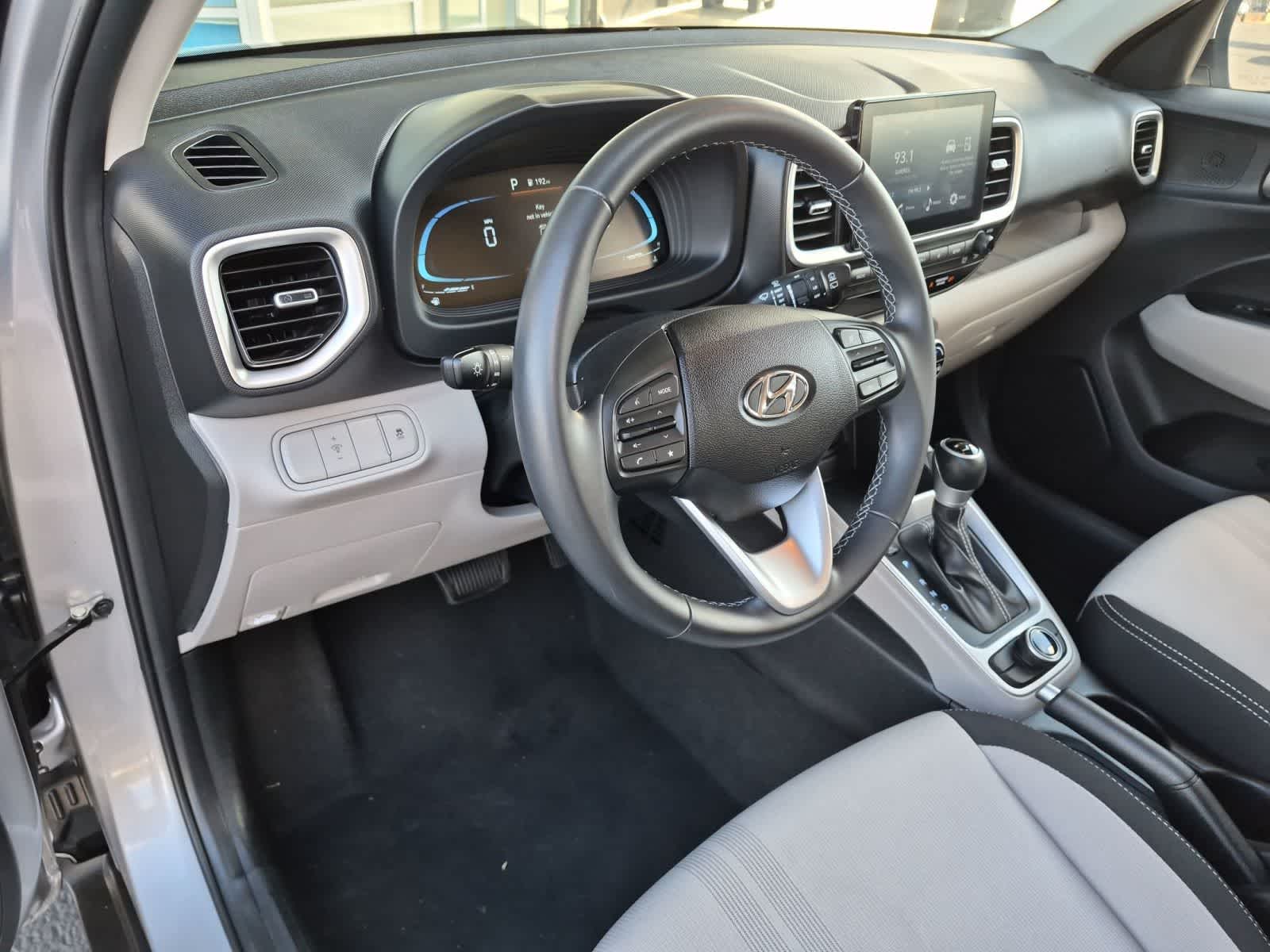 2025 Hyundai Venue SEL