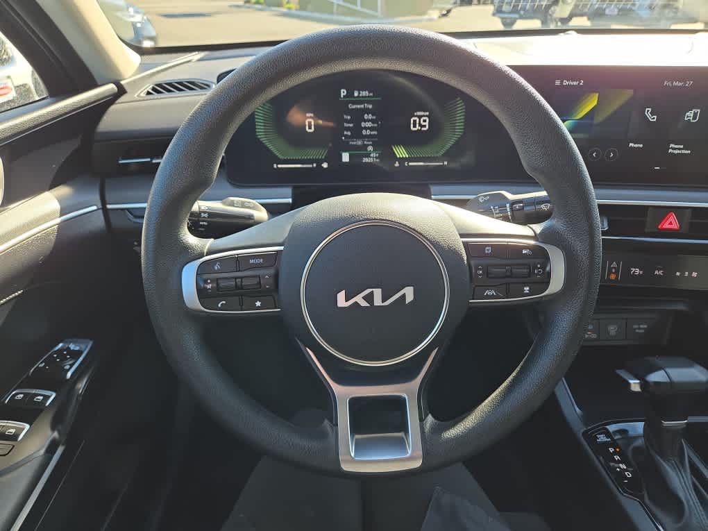 2025 Kia K5 LXS