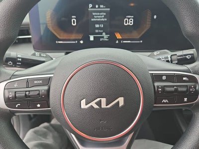2025 Kia K5 LXS