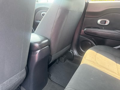 2015 Kia Soul Base