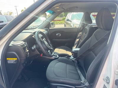 2015 Kia Soul Base
