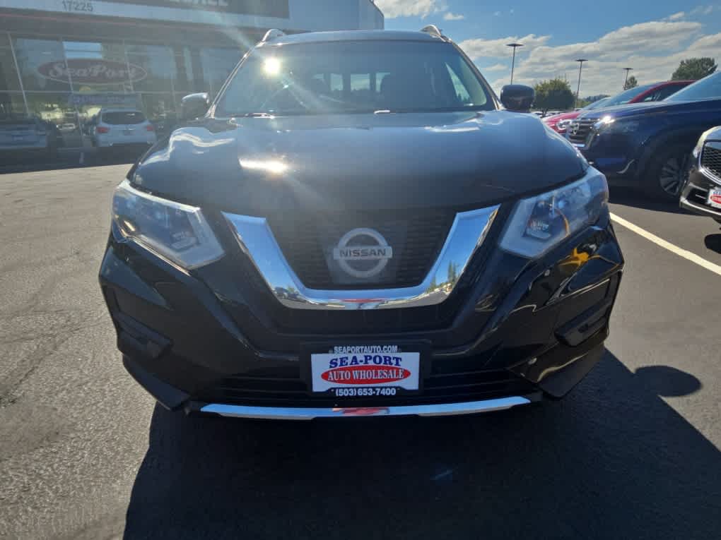 2017 Nissan Rogue SV