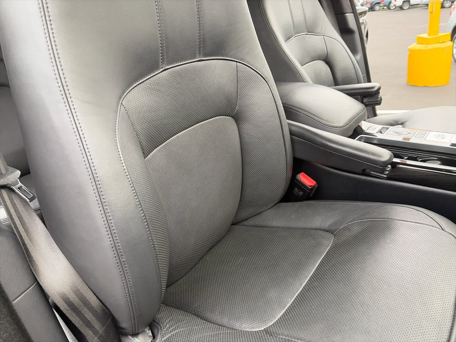 2018 Land Rover Range Rover Base