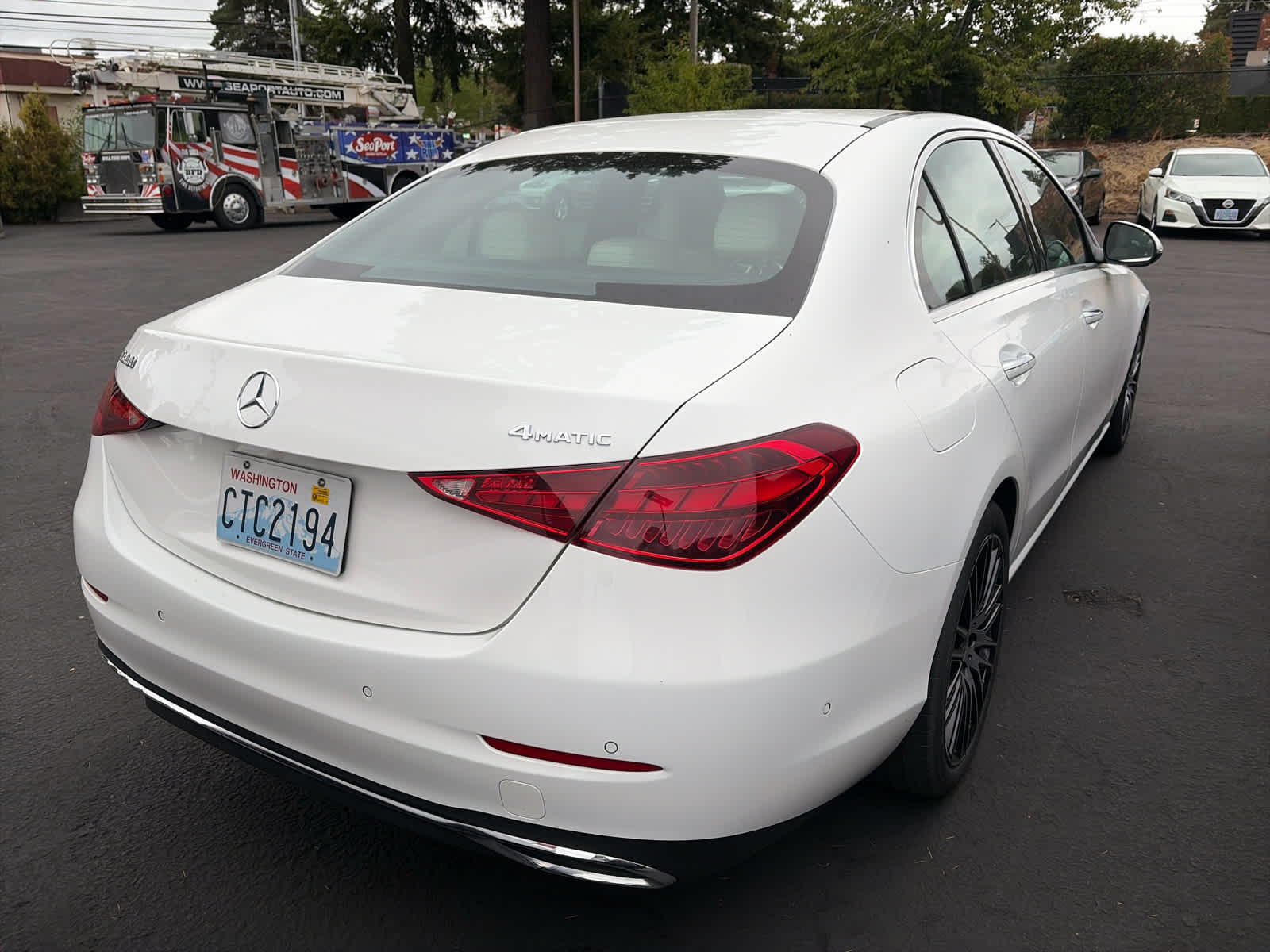 2025 Mercedes-Benz C 300 C 300