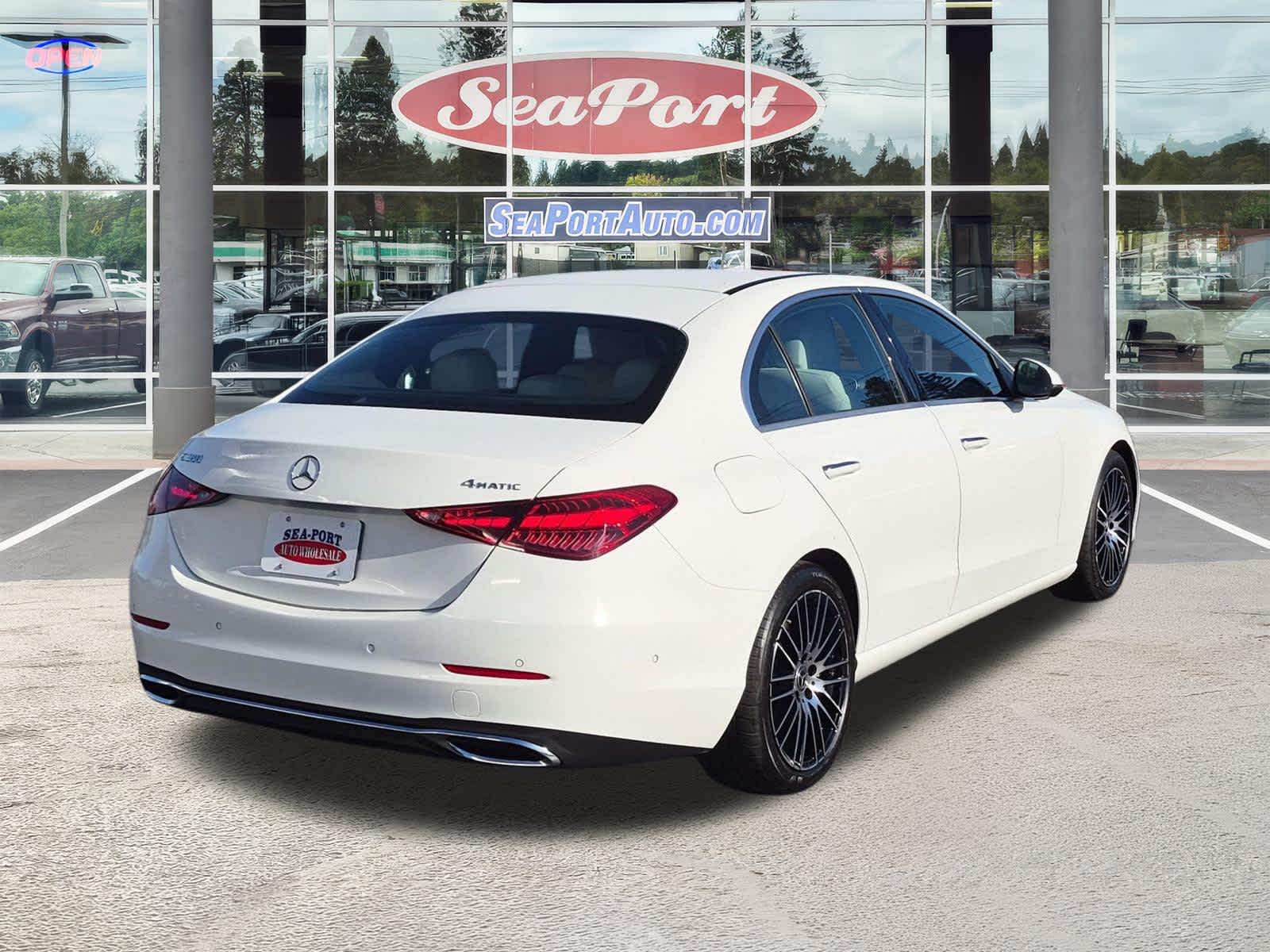 2025 Mercedes-Benz C 300 C 300