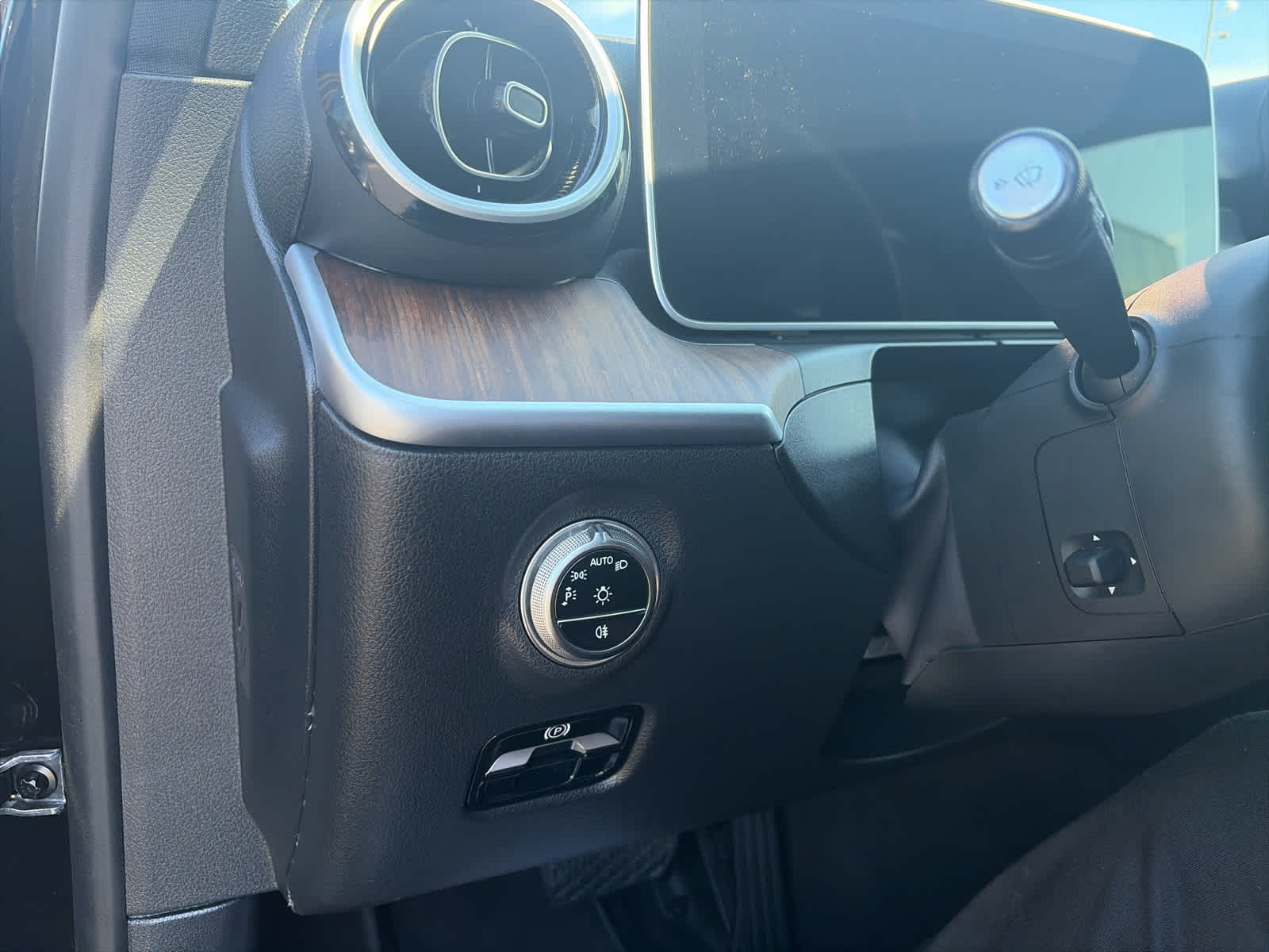 2025 Mercedes-Benz C 300 C 300
