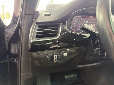 2018 Audi Q7 Prestige