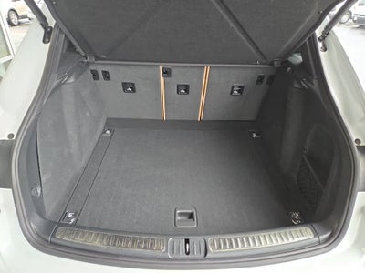 2025 Porsche Macan T