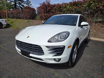 2017 Porsche Macan Base