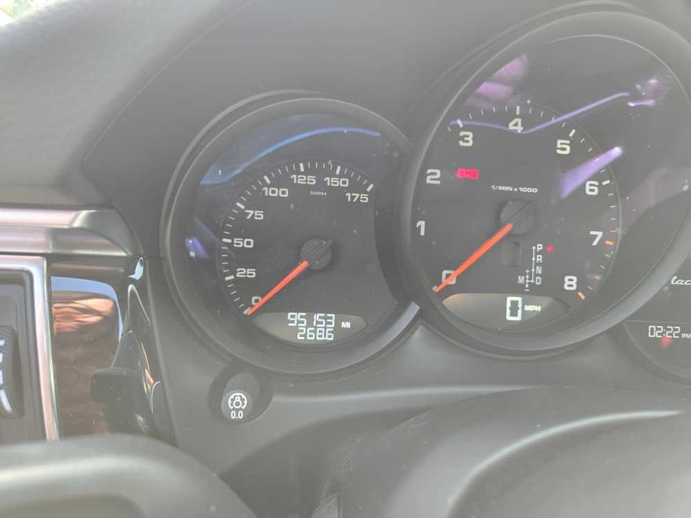 2017 Porsche Macan Base