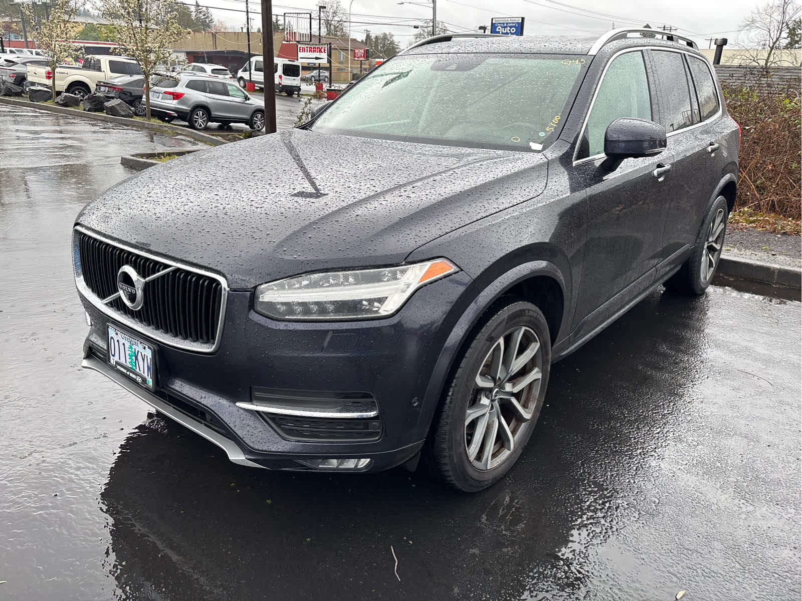 2019 Volvo XC90 Momentum