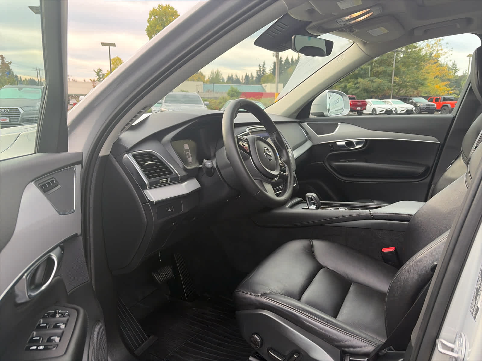 2023 Volvo XC90 Core