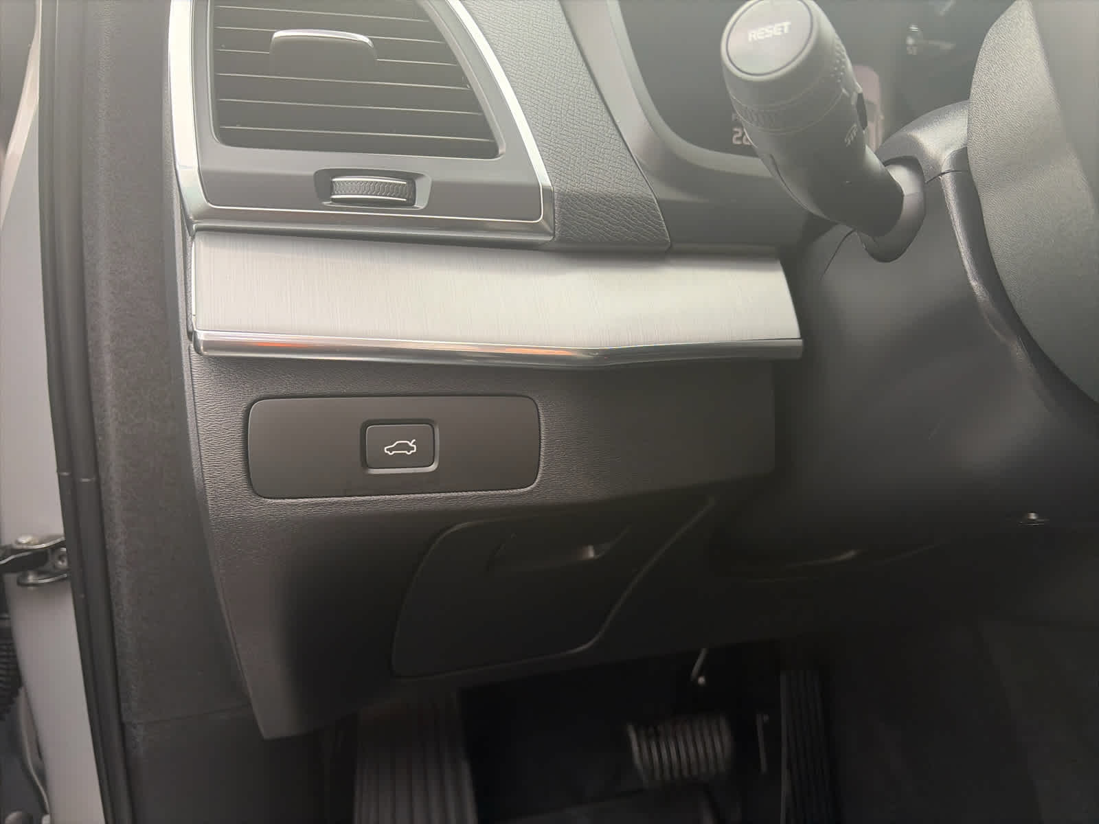 2023 Volvo XC90 Core