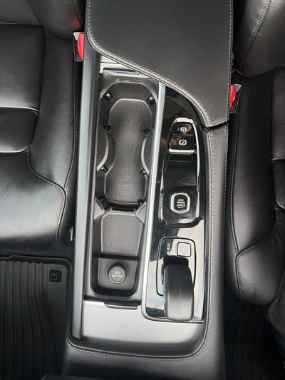 2023 Volvo XC90 Core