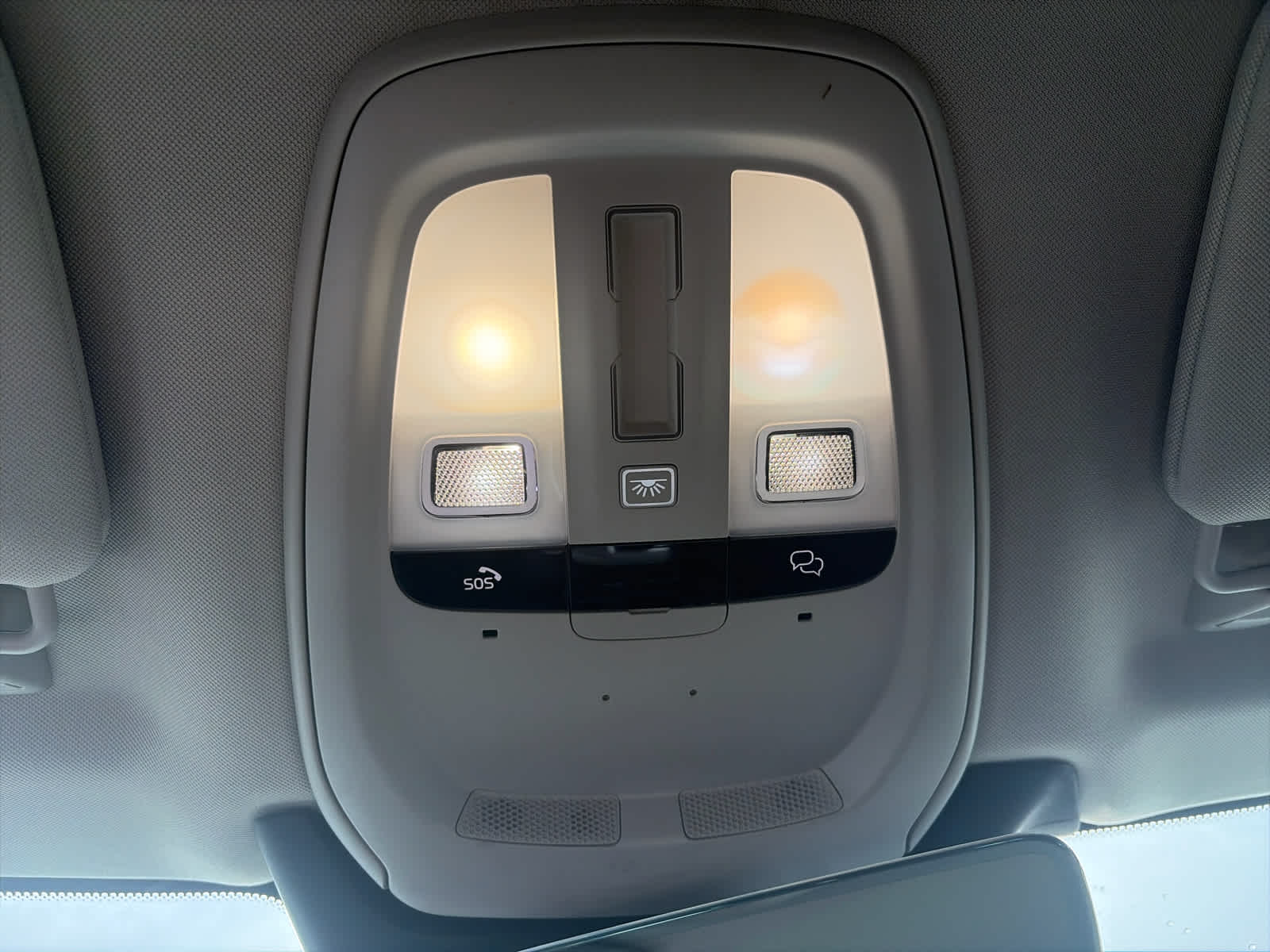 2023 Volvo XC90 Core