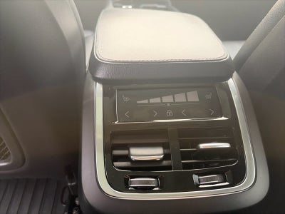 2023 Volvo XC90 Core