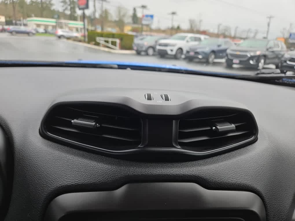 2020 Jeep Renegade Jeepster
