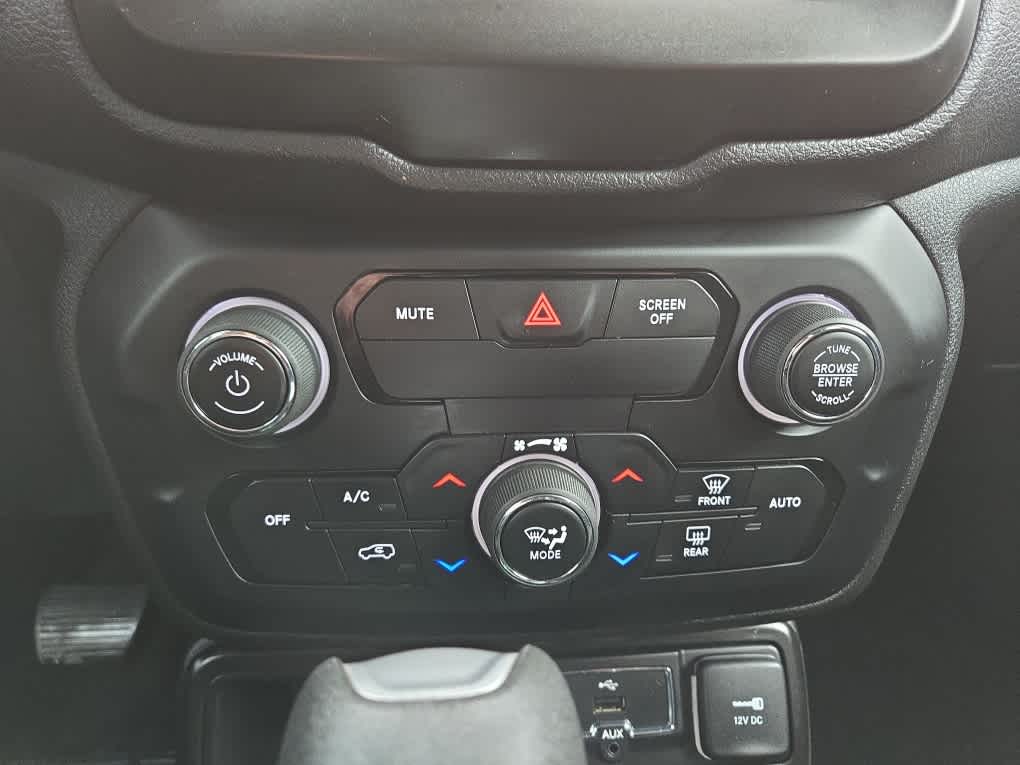 2020 Jeep Renegade Jeepster