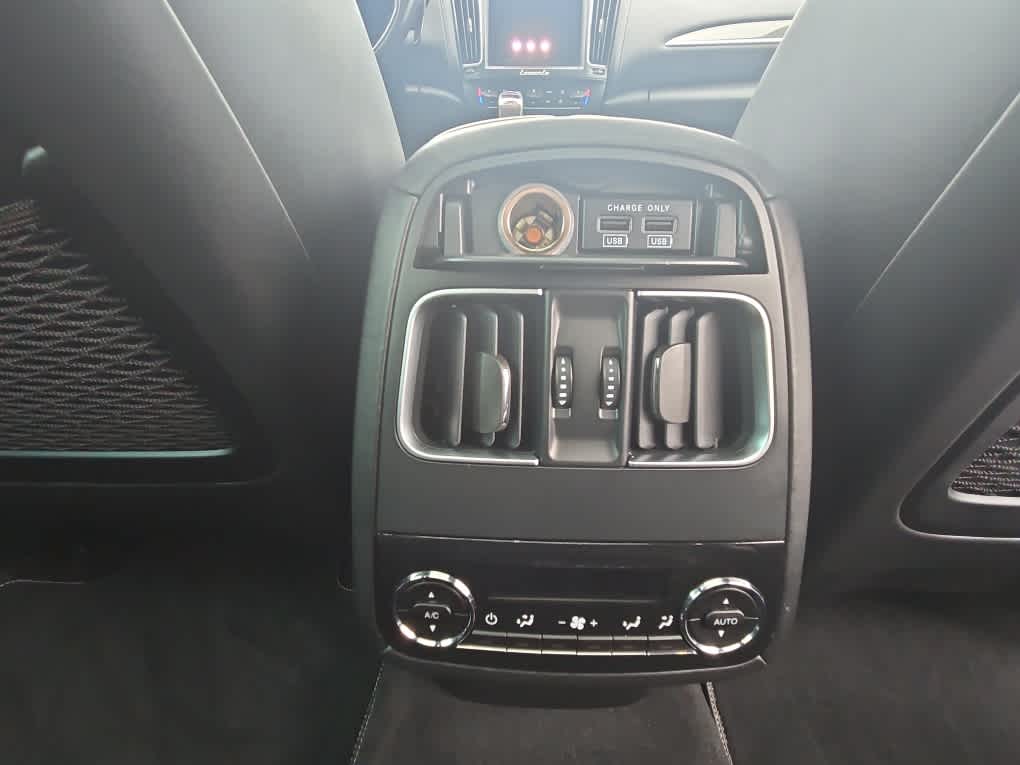 2019 Maserati Levante Trofeo